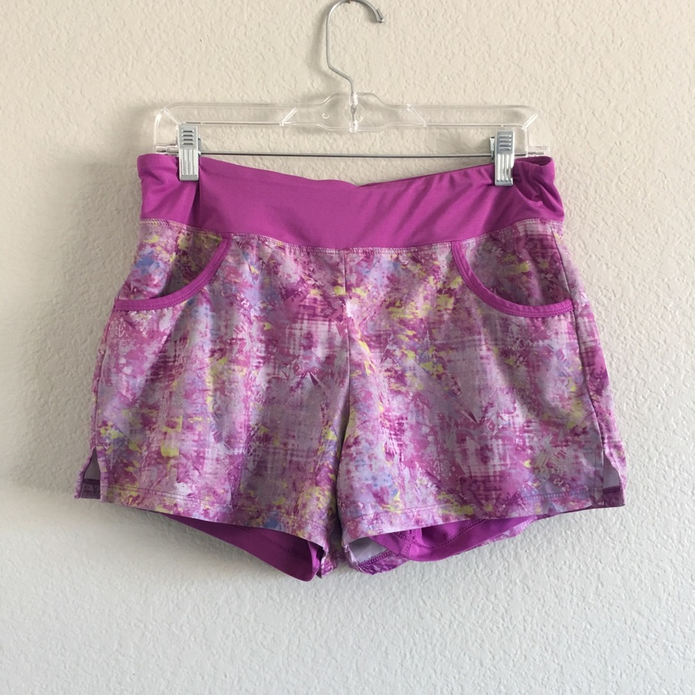 Women’s Athletic Shorts
